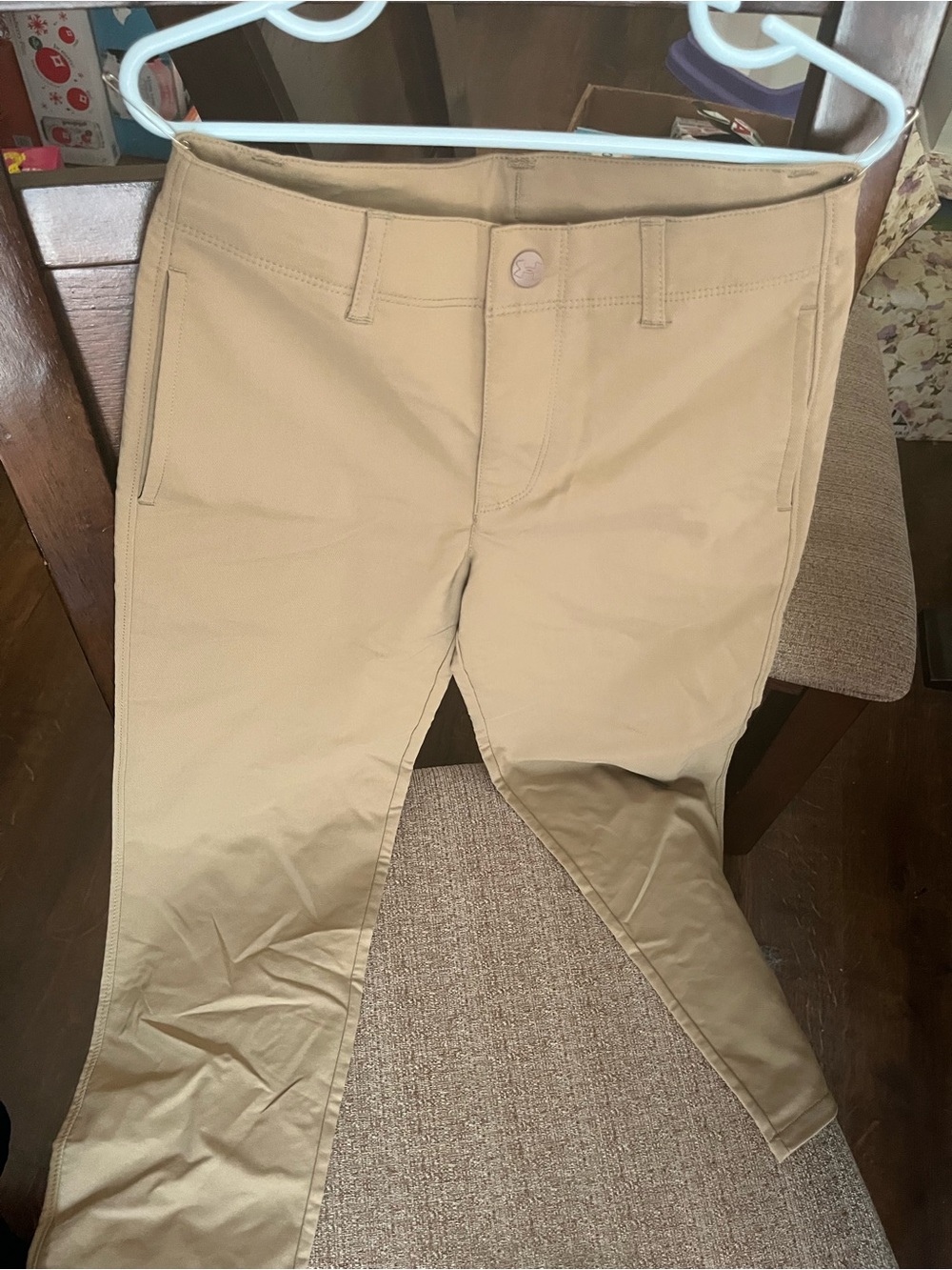 Under Armour Boy’s Khaki Performance golf Pants - Tan